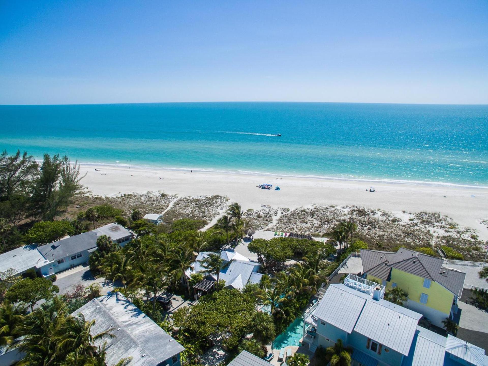 The Tiki Villa Holmes Beach Exterior photo